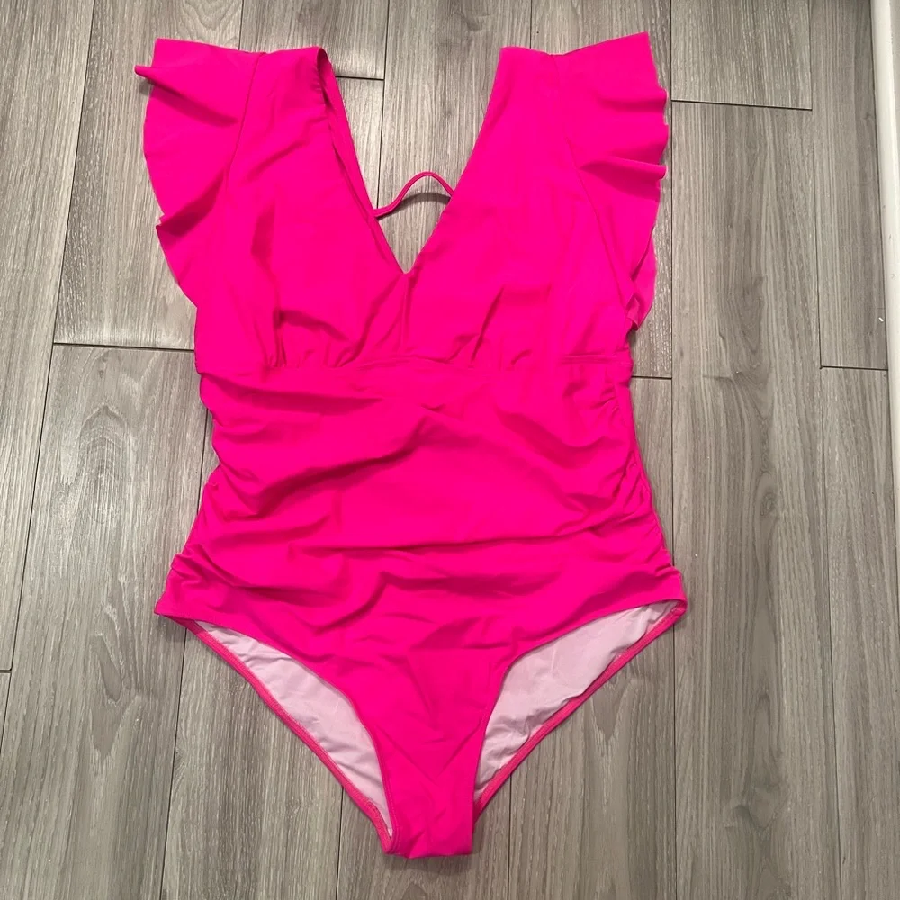 HP! 🥳 Yonique - Hot Pink Ruffled One-Piece Swimsuit - Picture 2 of 5